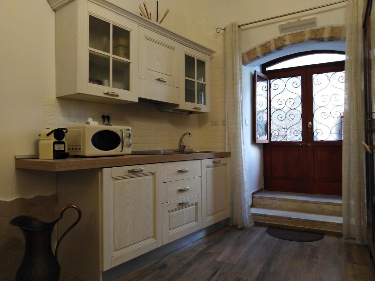Joy'S Home Бари Экстерьер фото