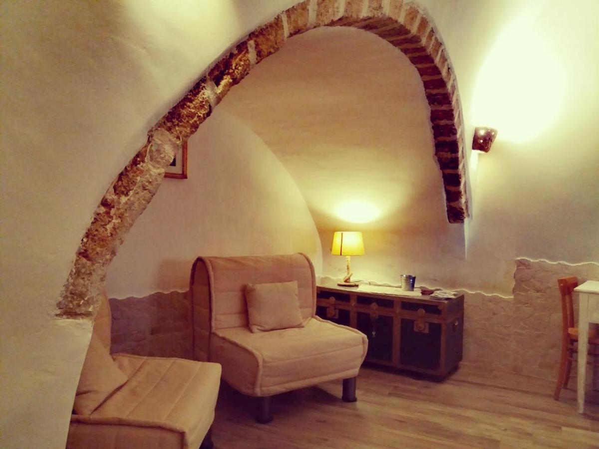 Joy'S Home Бари Экстерьер фото